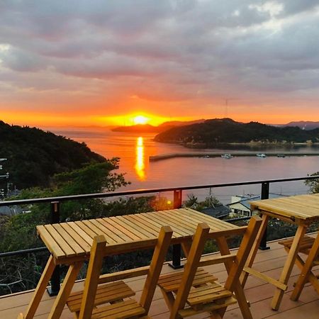 My Lodge Naoshima Exteriör bild