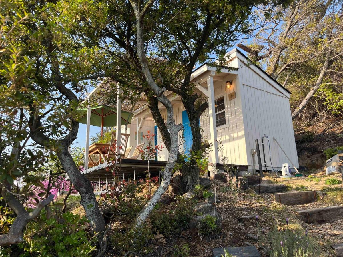 My Lodge Naoshima Exteriör bild